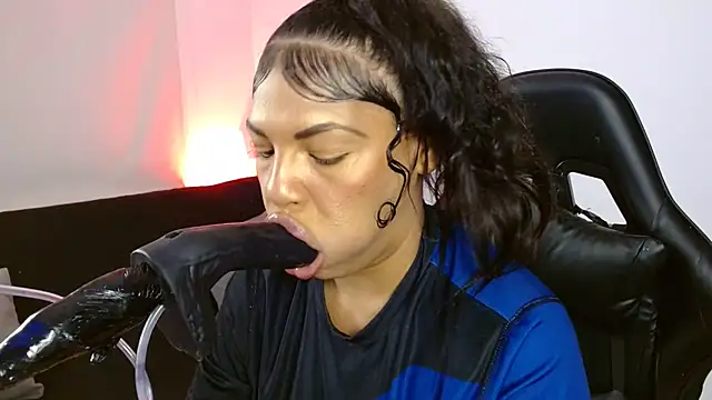 Snapshot of Anabel693 chatting on March 2025 07:42:02 AM Anabel693 online show from March 2025 07:42:02 AM