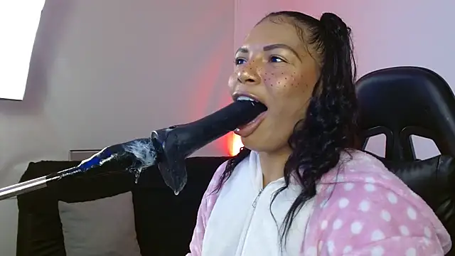 Snapshot of Anabel693 chatting on March 2025 11:39:02 AM Anabel693 online show from March 2025 11:39:02 AM