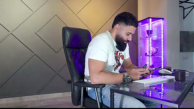 mattmasterss online show from March 2025 08:23:02 AM