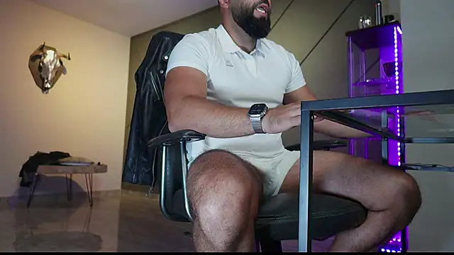 mattmasterss online show from September 2025 09:25:01 PM