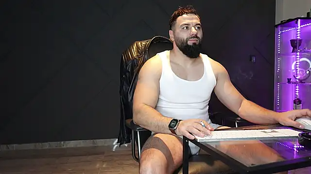 mattmasterss online show from March 2026 09:03:02 PM