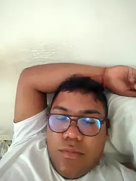 juniorxxx14 online show from February 2026 07:53:02 PM