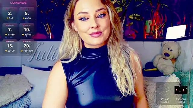  JuliaSpace  online show from September 2025 04:29:02 PM