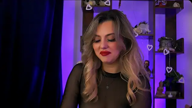 Snapshot of Bailey_Evans chatting on November 2025 04:44:02 AM Bailey Evans online show from November 2025 04:44:02 AM