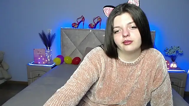 PamDares online show from January 2025 01:00:01 PM