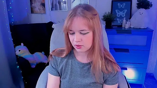 AlicePopsy online show from November 2025 10:59:02 AM