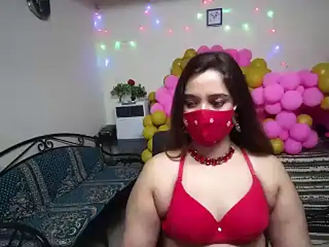 Arushisingh8888 online show from December 2024 12:16:01 PM