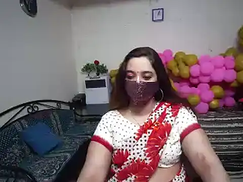 Arushisingh8888 online show from December 2024 09:33:02 AM