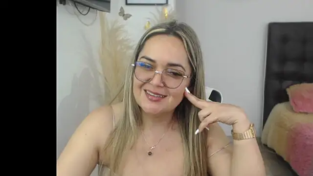 samy vsn online show from December 2025 06:25:02 PM