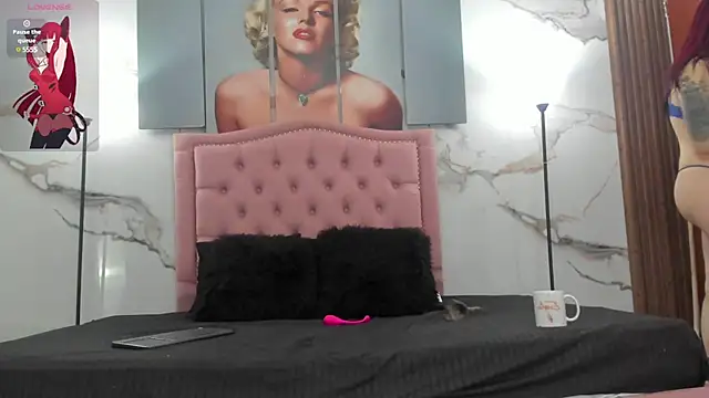 Ema Jonees online show from March 2025 11:41:01 AM