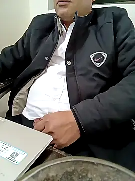 Hot-man39 online show from January 2025 12:02:02 PM