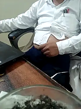 Hot-man39 online show from October 2025 12:16:01 PM