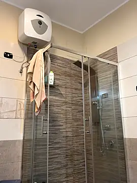 Gionnytav online show from September 2025 11:21:02 AM