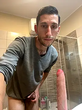 Gionnytav online show from November 2025 04:40:01 PM