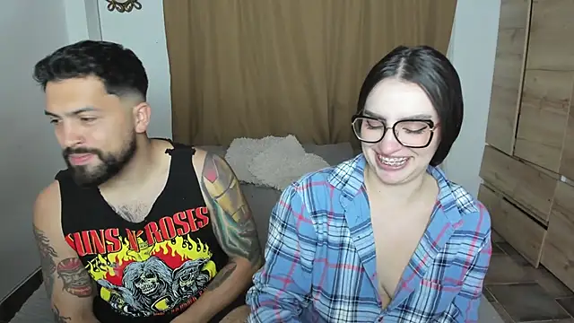 teseo and afroditha  online show from January 2025 04:30:02 AM