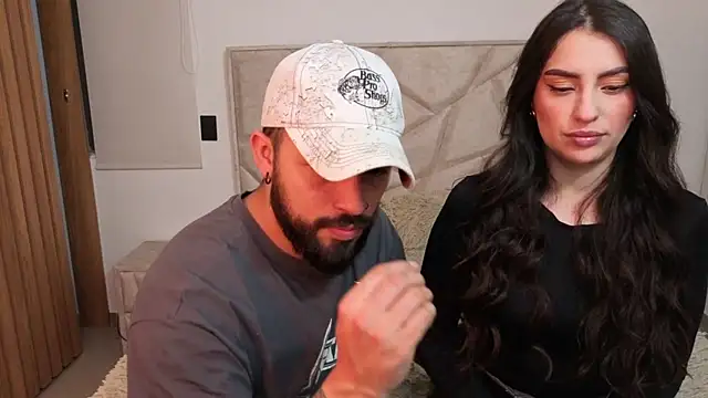 teseo and afroditha  online show from September 2025 03:39:02 AM