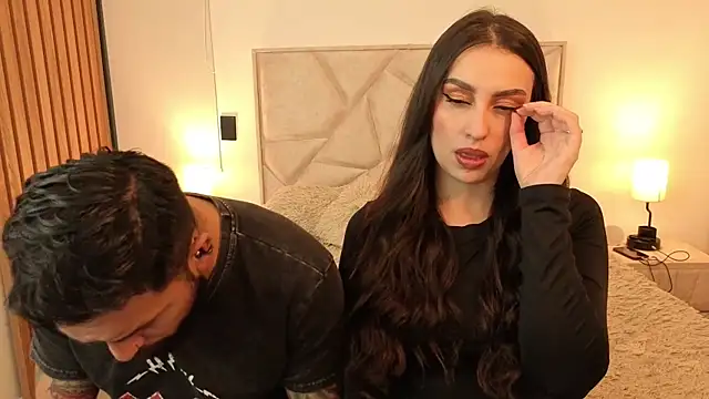 teseo and afroditha  online show from November 2025 04:02:02 AM