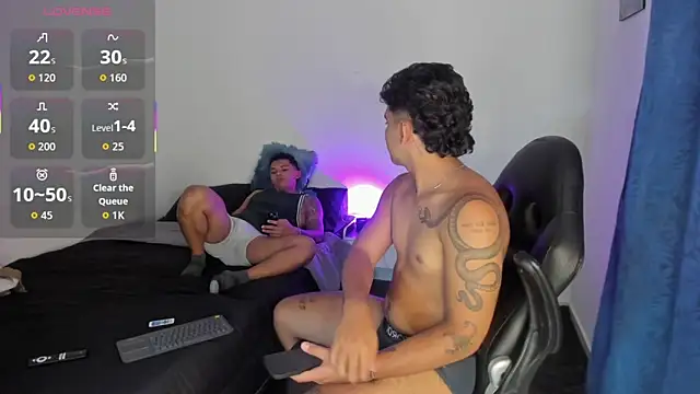 Snapshot of valentino_santoss chatting on February 2026 05:25:01 PM valentino santoss online show from February 2026 05:25:01 PM