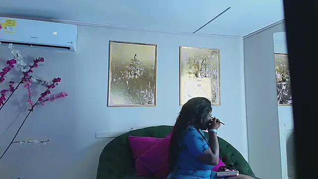 blaisysmith online show from April 2026 11:32:01 AM