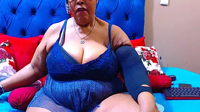 ebonycandy10 online show from September 2025 05:51:01 AM