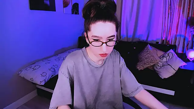 Lily xBabe online show from February 2026 01:41:02 PM