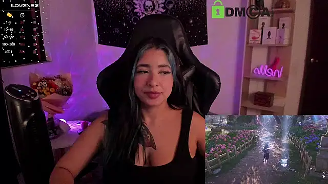 sweetcoralinee online show from January 2025 05:18:02 AM