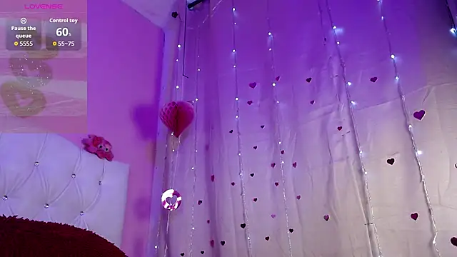 HECATE 23 online show from April 2026 02:14:02 PM