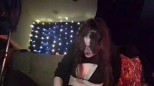 EyaDivine1 online show from October 2025 01:57:01 AM