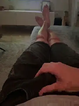 Erukker229 online show from September 2025 06:51:02 PM