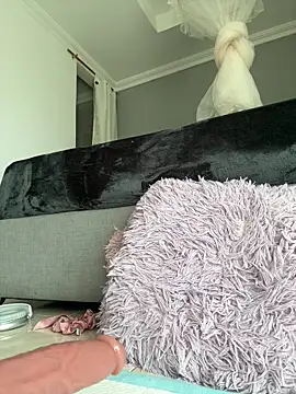 Snapshot of emiss_ chatting on January 2025 03:18:02 PM emiss online show from January 2025 03:18:02 PM