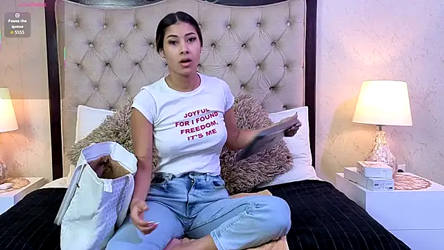 MontVta online show from September 2025 12:07:01 PM