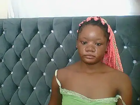 HotJeylee online show from March 2026 01:50:02 PM