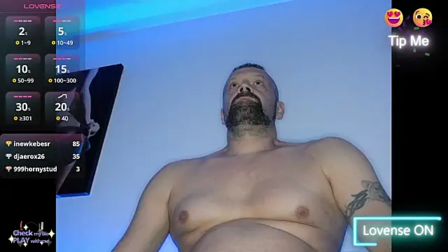 Snapshot of northman1977 chatting on January 2025 06:54:02 PM northman1977 online show from January 2025 06:54:02 PM