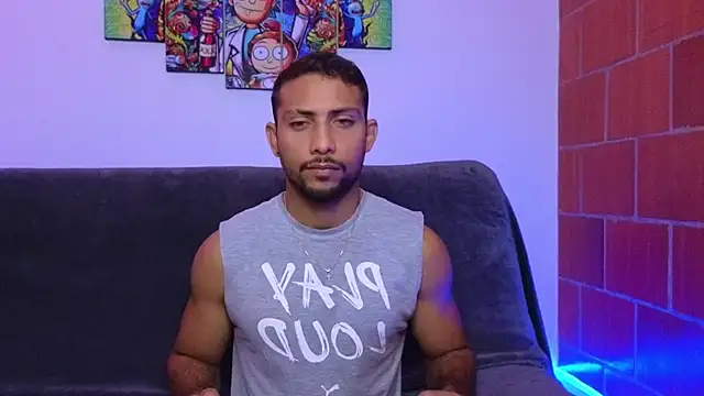 catalina y tylerjhons online show from January 2025 07:07:01 AM