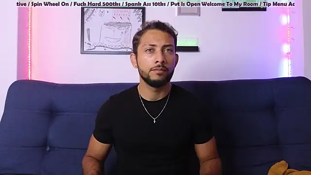 catalina y tylerjhons online show from February 2025 11:16:02 AM