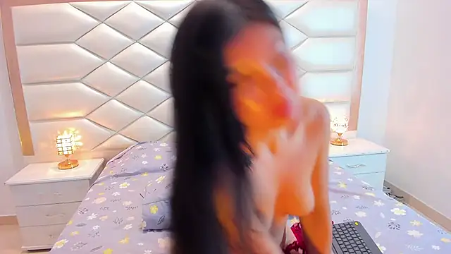 samanthaevans4 online show from March 2025 11:14:02 PM