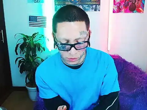 deivid estrada online show from January 2025 03:04:01 PM