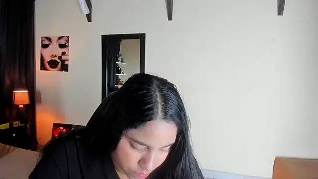 Snapshot of EmiliWilliams chatting on November 2025 09:42:02 PM EmiliWilliams online show from November 2025 09:42:02 PM