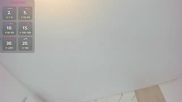 Snapshot of EmiliWilliams chatting on February 2026 10:58:02 PM EmiliWilliams online show from February 2026 10:58:02 PM