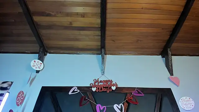 Snapshot of EmiliWilliams chatting on February 2026 08:48:02 PM EmiliWilliams online show from February 2026 08:48:02 PM