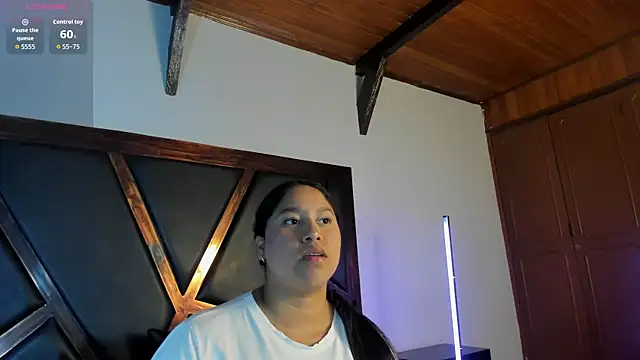 EmiliWilliams online show from March 2026 10:40:01 PM