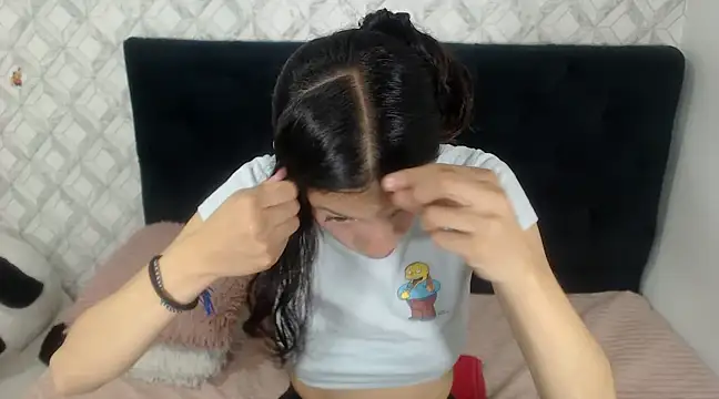 Snapshot of Emma-Wilson chatting on February 2025 08:54:02 PM Emma-Wilson online show from February 2025 08:54:02 PM