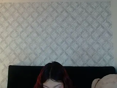 Snapshot of Emma-Wilson chatting on November 2025 03:49:01 AM Emma-Wilson online show from November 2025 03:49:01 AM