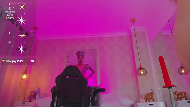 Shantall   online show from February 2025 01:50:01 PM