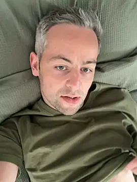 Snapshot of IrishManc chatting on June 2026 11:20:02 AM IrishManc online show from June 2026 11:20:02 AM