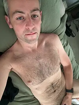 Snapshot of IrishManc chatting on June 2026 08:49:02 AM IrishManc online show from June 2026 08:49:02 AM