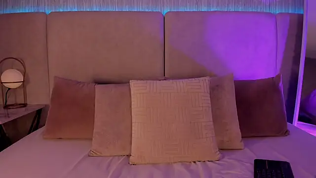 MALENA-ANGEL online show from October 2025 09:04:02 PM