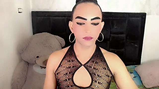 Michell Queen online show from September 2025 02:48:02 AM