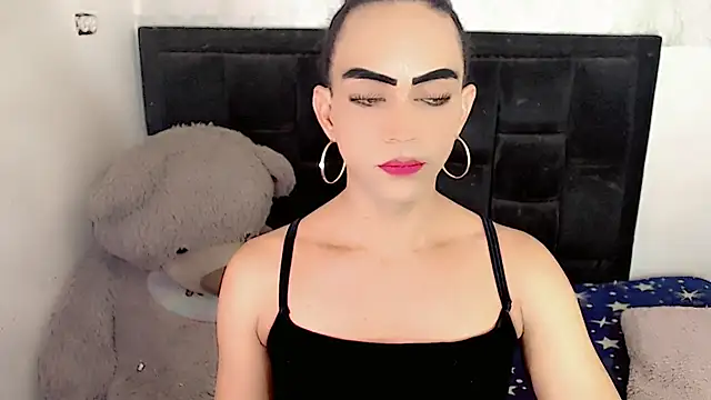 Michell Queen online show from December 2025 07:46:02 AM