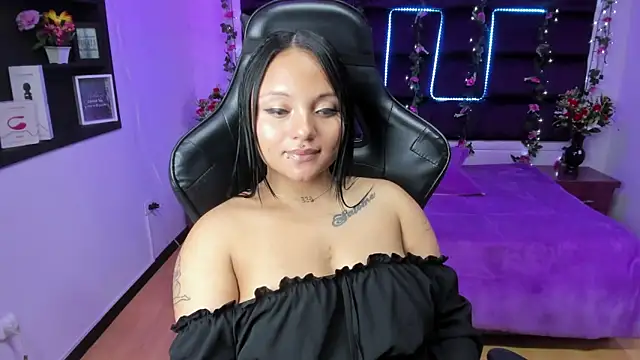 sweelanna   online show from February 2025 08:44:02 AM